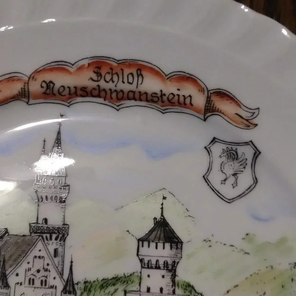 Schloss Neuschwanstein‎ Porcelain Plate